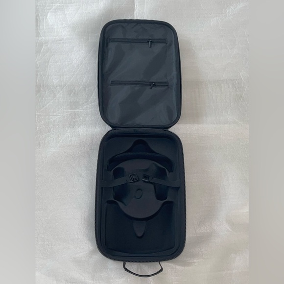 New Hard EVA Travel Case For Oculus Quest All-in-one VR Gaming Headset Storage - Picture 5 of 8